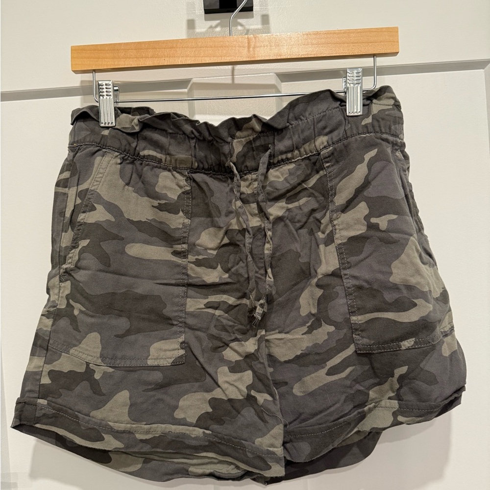Camo Women's Shorts